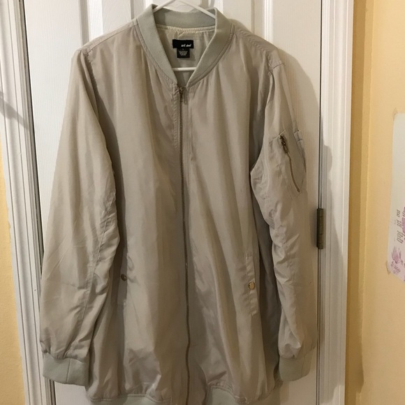 Cute Large Jacket - Picture 1 of 3